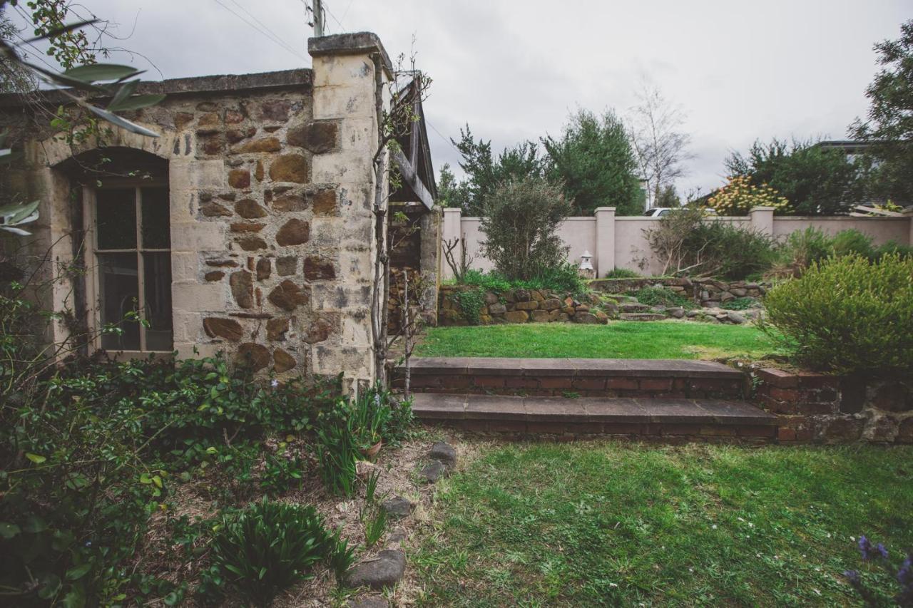 Abbey On Main - Unique Heritage Listed Property Overlooking The Huon River Franklin Bagian luar foto