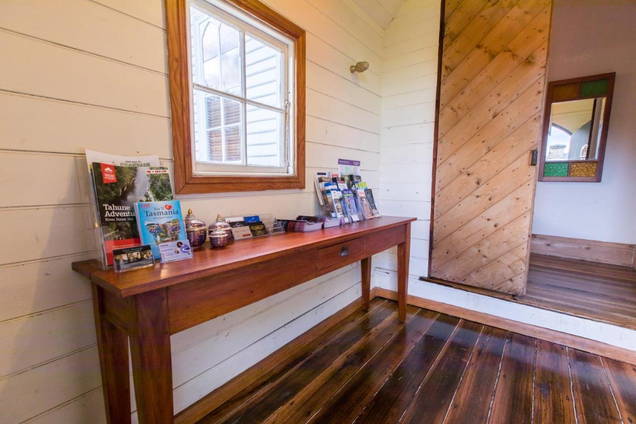 Abbey On Main - Unique Heritage Listed Property Overlooking The Huon River Franklin Bagian luar foto